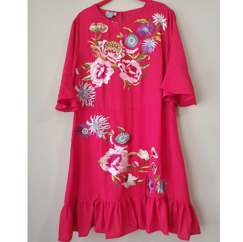 NWT Sz 16 Asos Curve Embroidered Mini Skater Dress